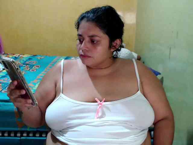 mia-naughty mia-naughty