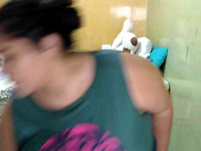 mia-naughty webcam