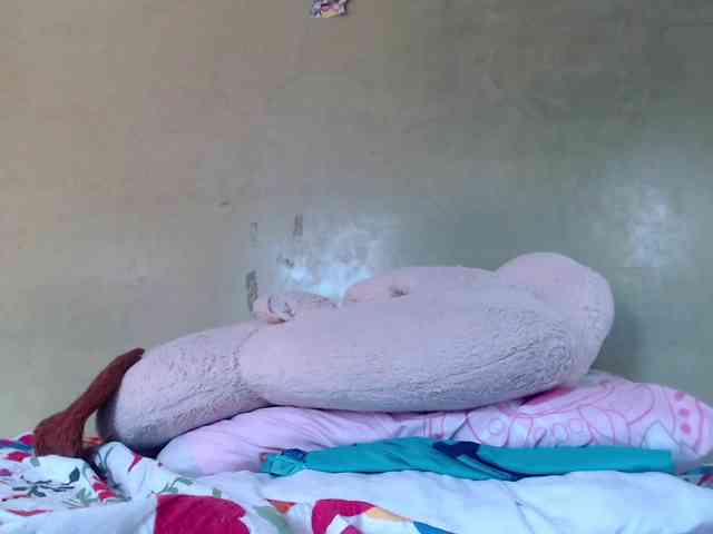 mia-naughty webcam