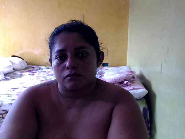 mia-naughty webcam