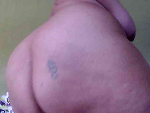 mia-naughty webcam