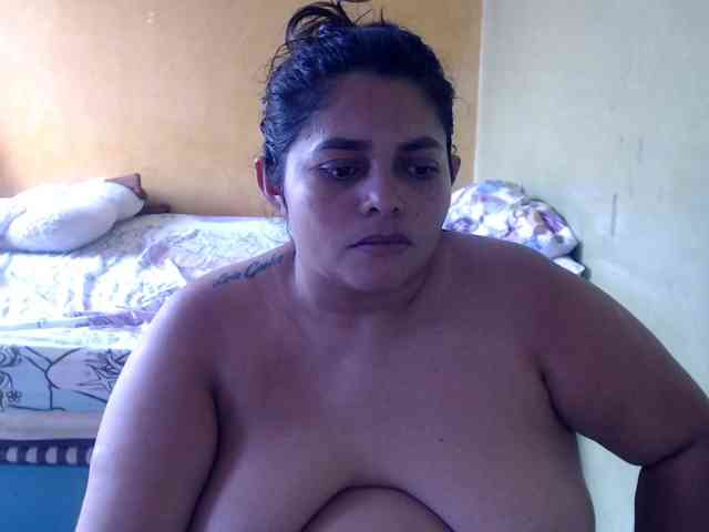mia-naughty