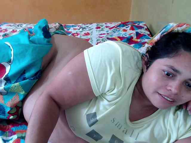 mia-naughty webcam