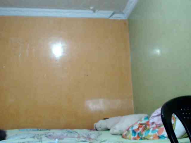 mia-naughty webcam