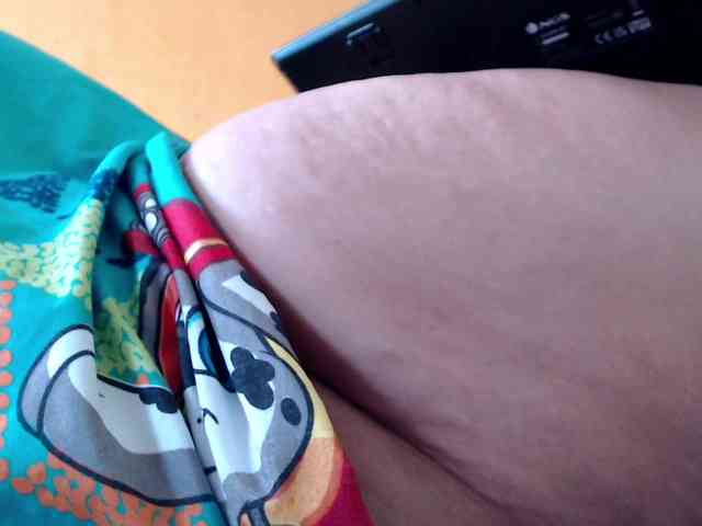mia-naughty webcam