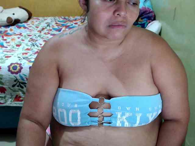 mia-naughty mia-naughty