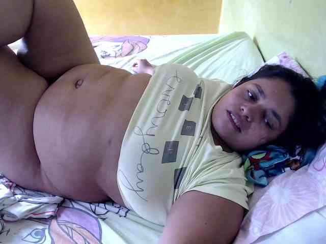 mia-naughty webcam