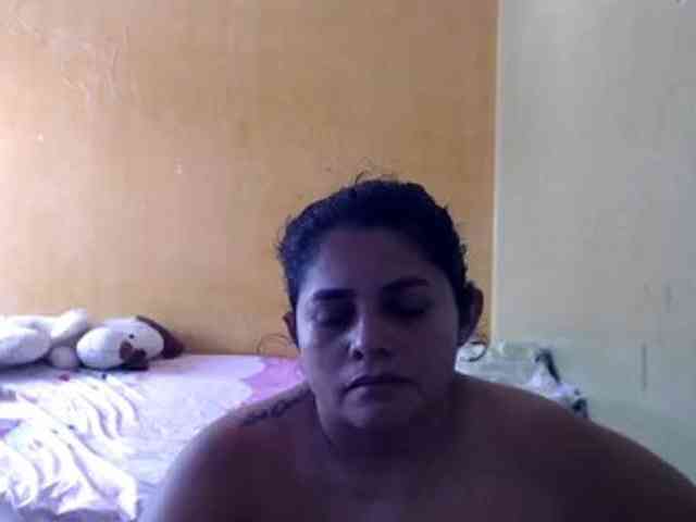 mia-naughty webcam