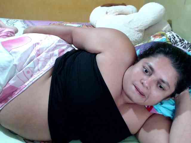 mia-naughty webcam