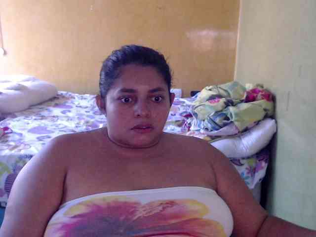 mia-naughty webcam