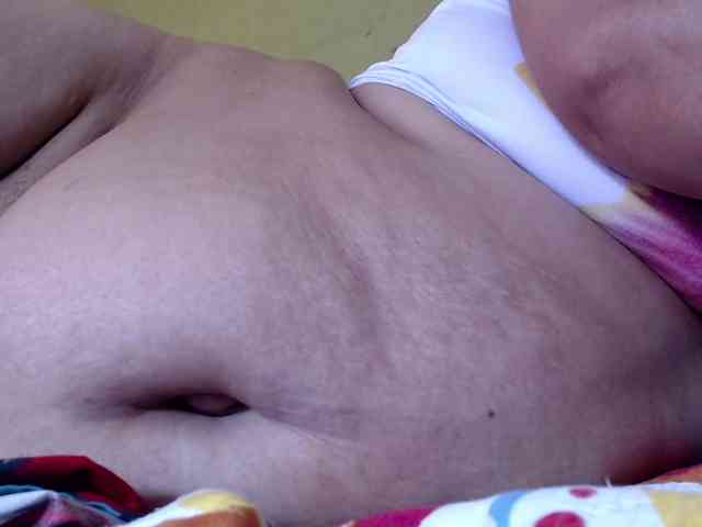 mia-naughty webcam