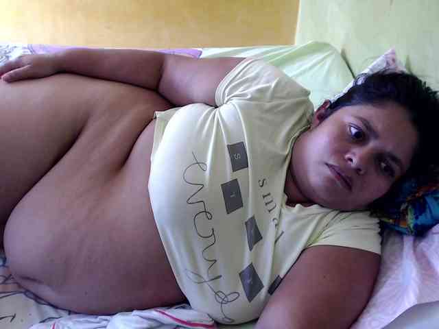 mia-naughty webcam