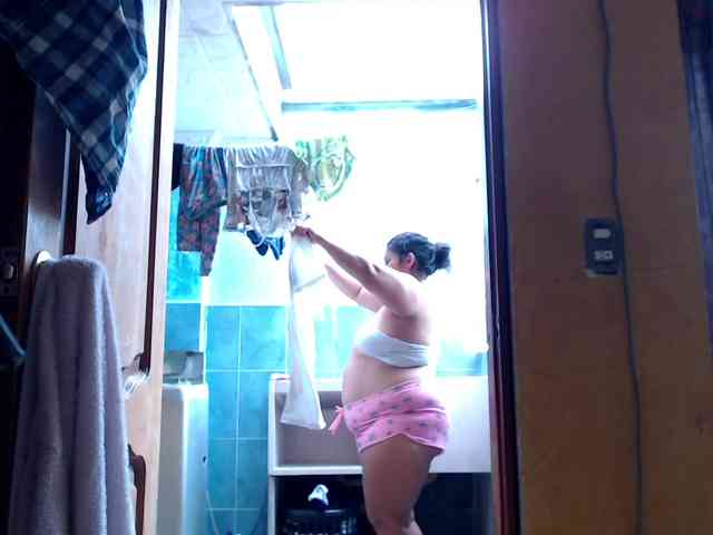 mia-naughty webcam
