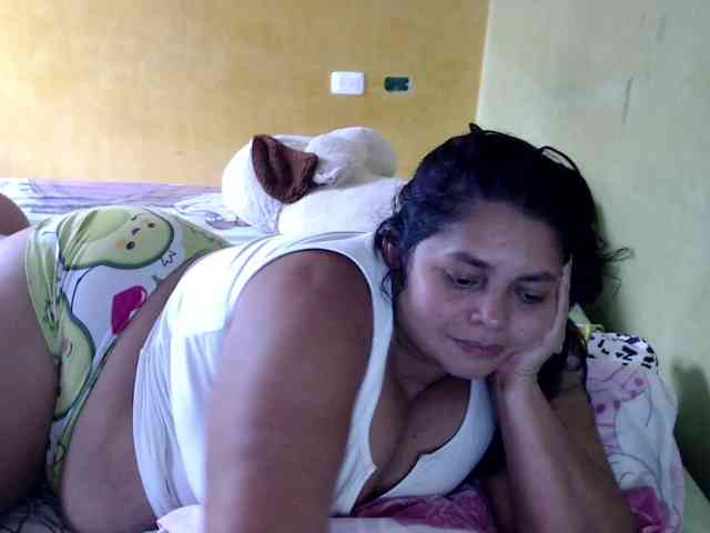 mia-naughty mia-naughty