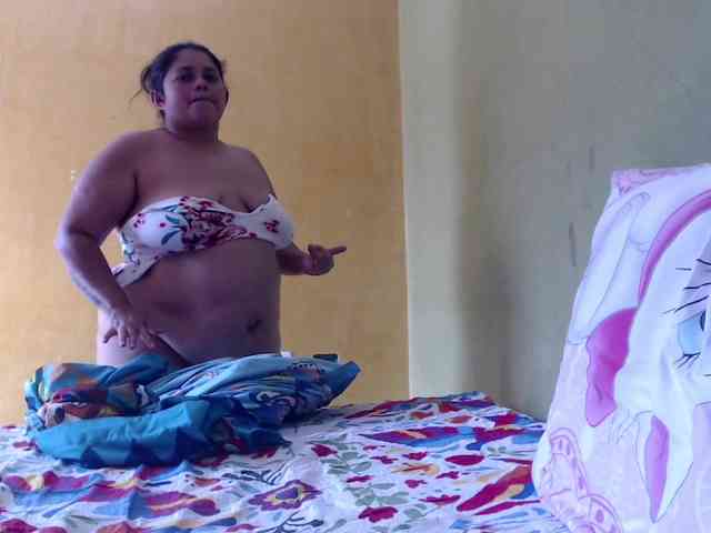 mia-naughty webcam