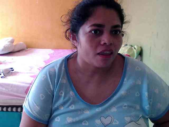 mia-naughty webcam