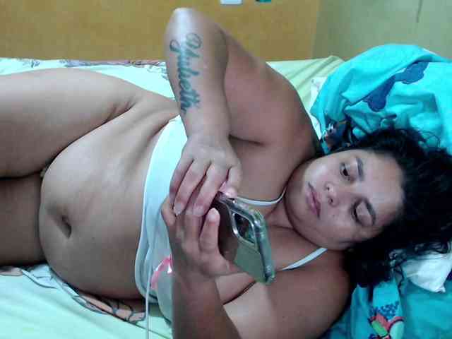 mia-naughty