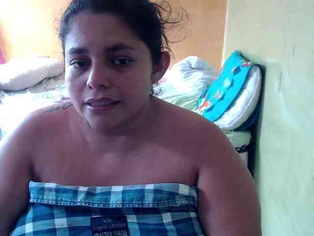 mia-naughty webcam