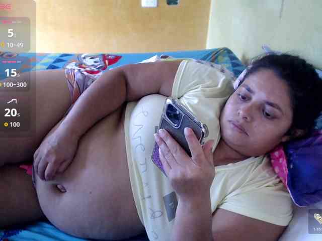 mia-naughty webcam