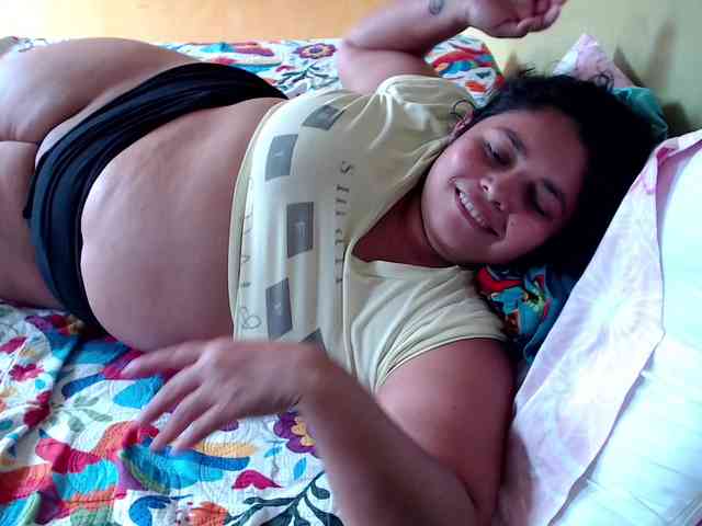 mia-naughty webcam