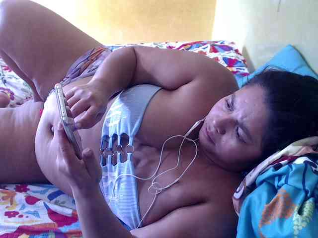 mia-naughty