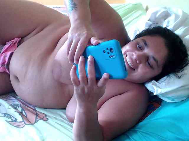 mia-naughty webcam