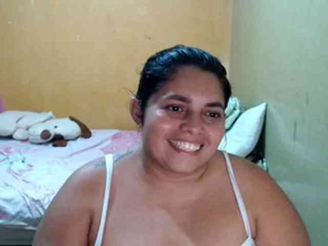 mia-naughty webcam