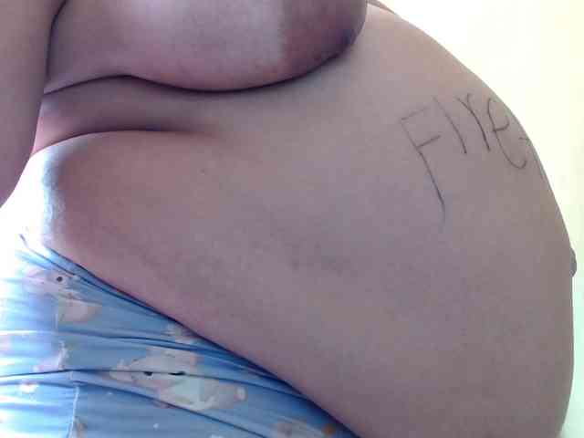 mia-naughty webcam
