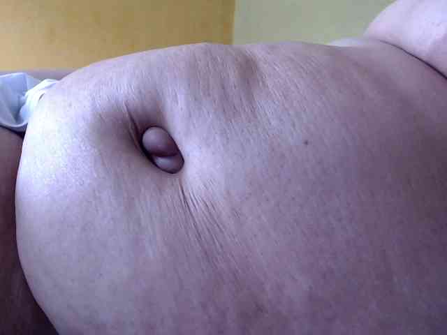 mia-naughty webcam