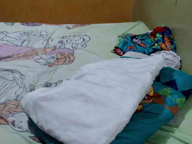 mia-naughty webcam