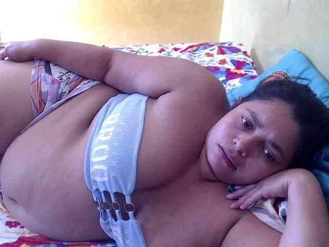mia-naughty webcam