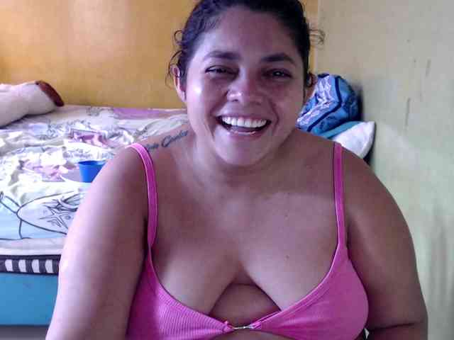 mia-naughty webcam