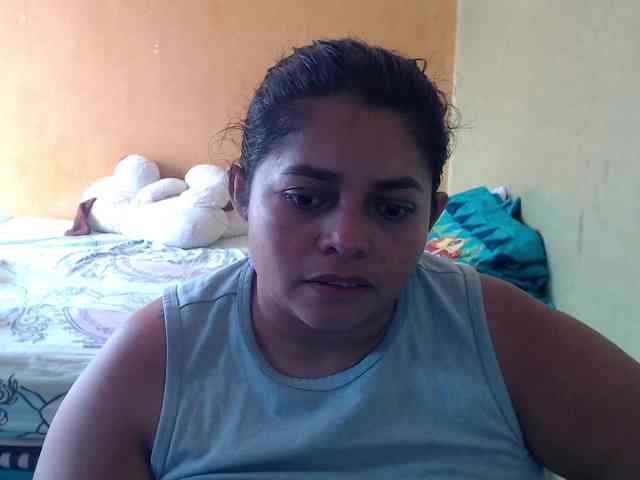 mia-naughty webcam