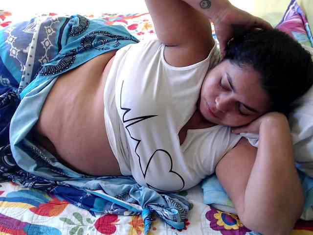 mia-naughty webcam