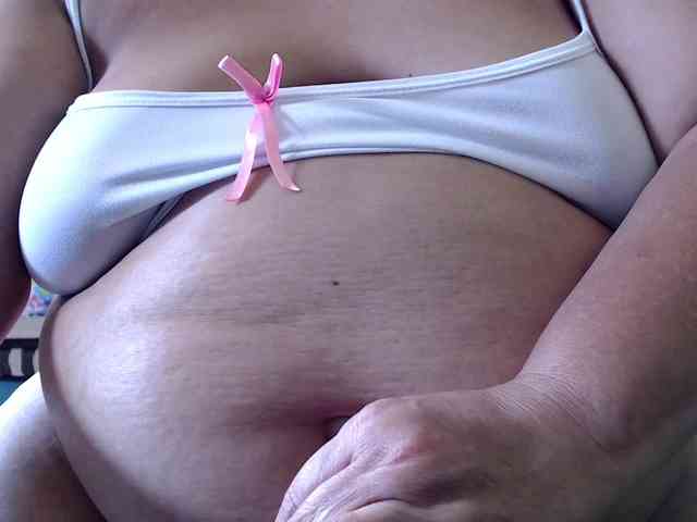 mia-naughty webcam