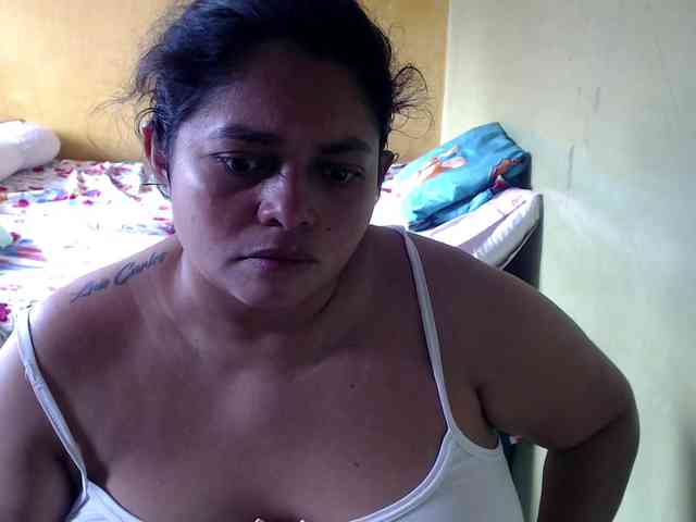 mia-naughty webcam