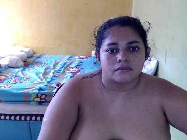 mia-naughty webcam
