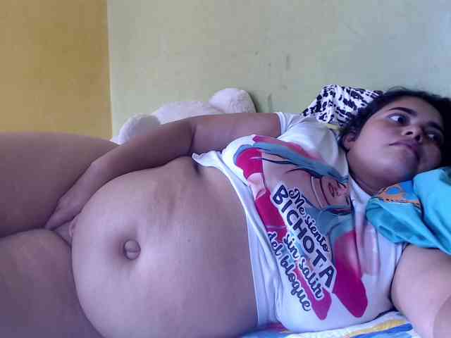 mia-naughty webcam
