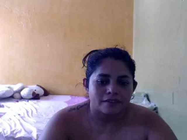 mia-naughty webcam