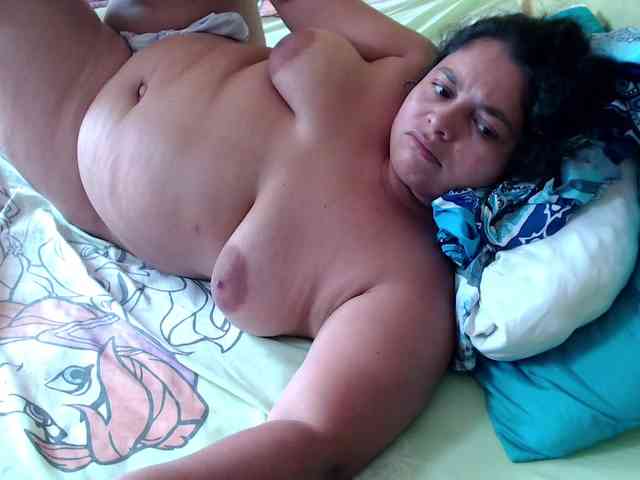 mia-naughty webcam