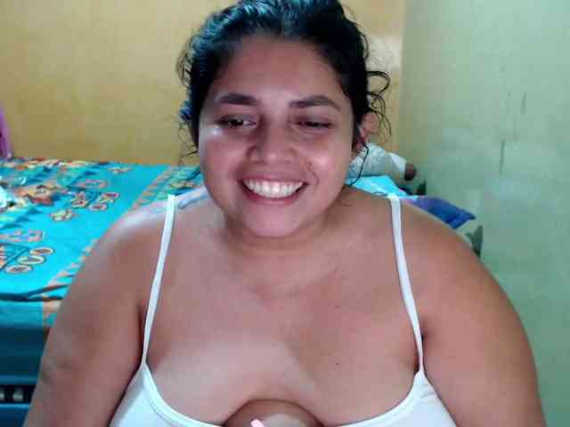 mia-naughty webcam