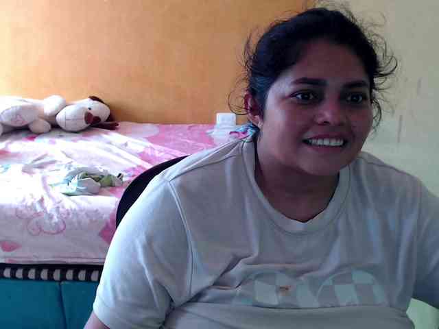 mia-naughty webcam