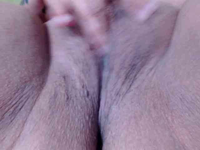 mia-naughty webcam