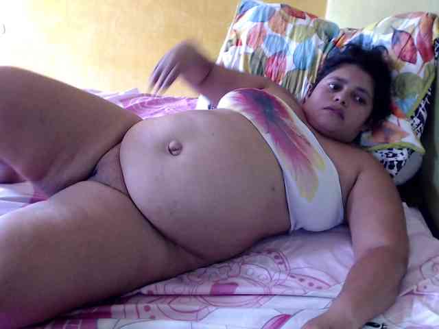 mia-naughty webcam