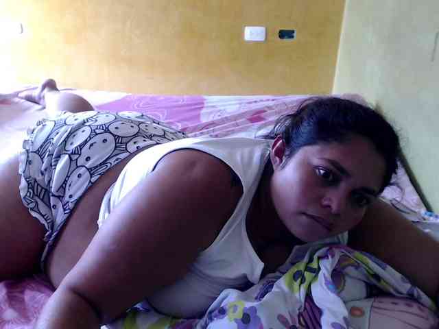 mia-naughty webcam