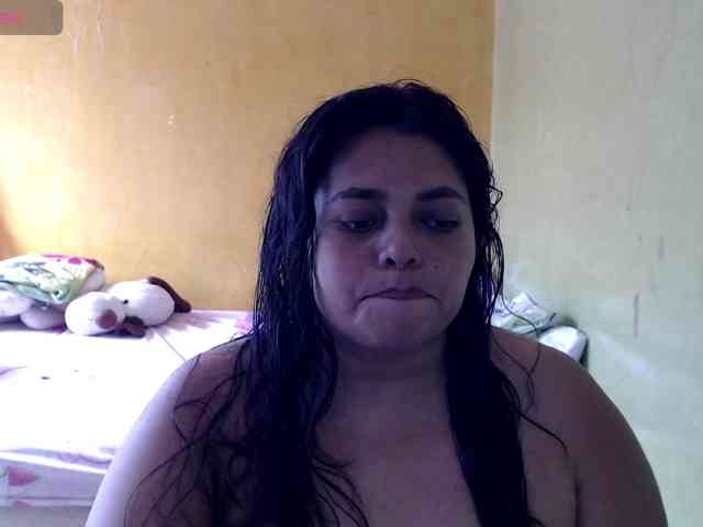 mia-naughty webcam