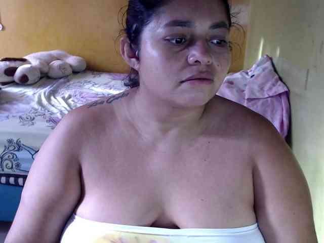 Model: mia-naughty