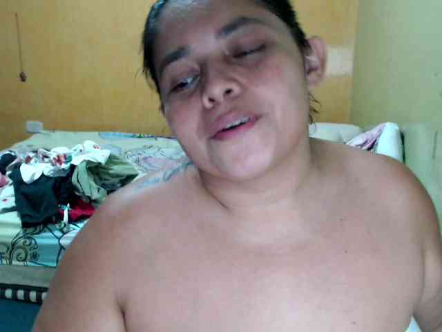 mia-naughty webcam