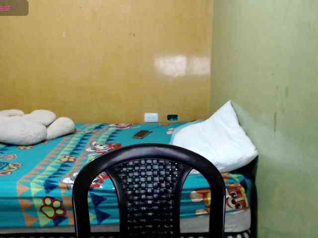 mia-naughty webcam