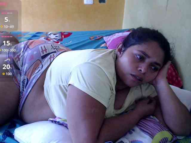 mia-naughty webcam